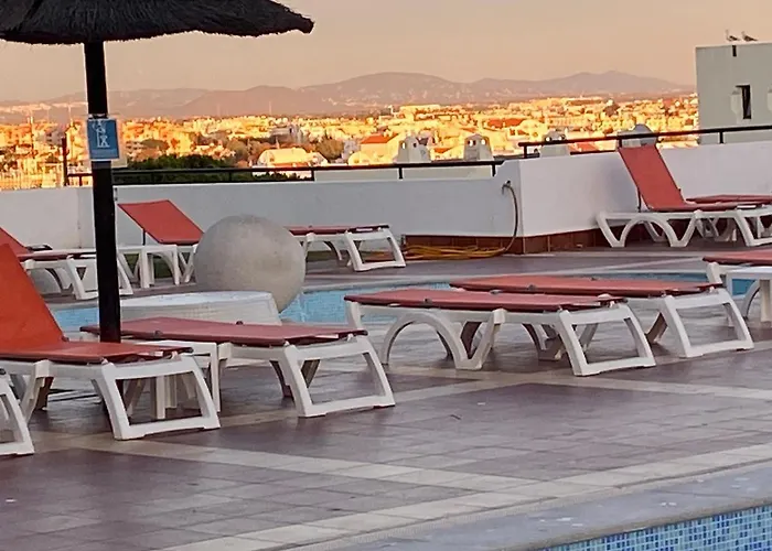 Ana Sun Албуфейра